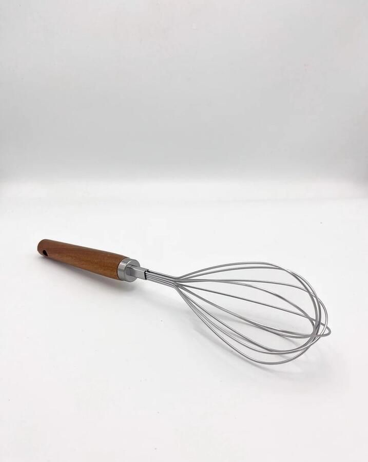 De Peperbol Garde met acacia hout handvat