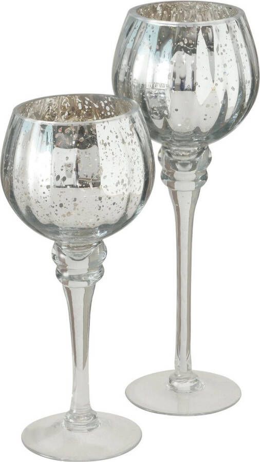 Deco by Boltze Luxe glazen design kaarsenhouders windlichten set van 2x stuks metallic zilver met formaat tussen de 25 en 30 cm