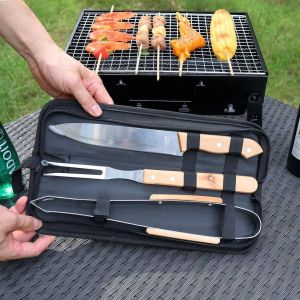 Merkloos Sans marque Decopatent 4 Delig BBQ Gereedschapset in Draagtas Barbeque accessoires Set Grill Barbeque Tang Spatel Vleesvork Rvs Hout