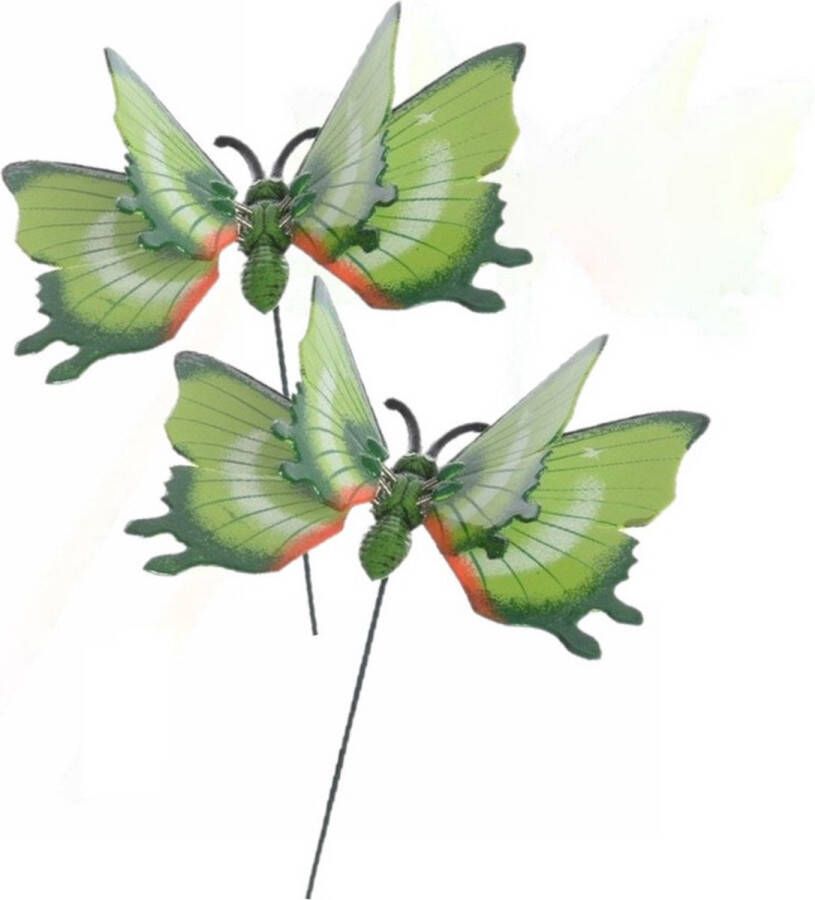 Merkloos Sans marque Set van 2x stuks metalen vlinder groen 11 x 70 cm op steker Tuindecoratie vlinders Dierenbeelden