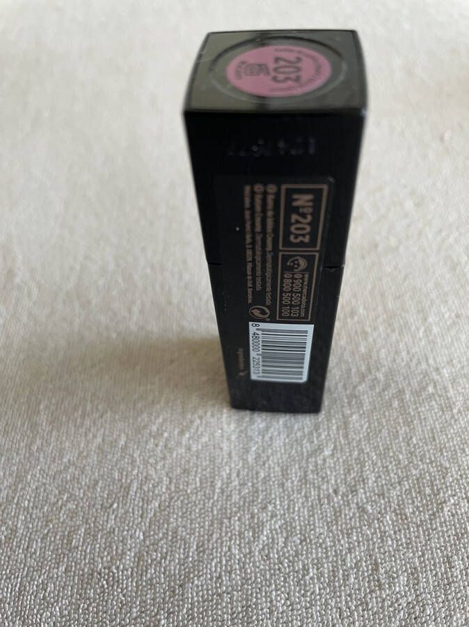 Deliplus Lipstick Rose nr 203. Van het mooie Spaanse merk . Blijft lang zitten