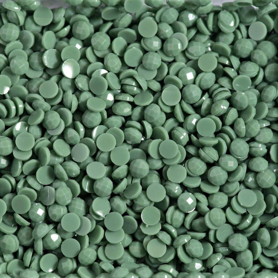 DIAMOND DOTZ Diamond painting steentjes los Kleur Dark Apple Green 2.8mm steentjes 12 gr. per zakje