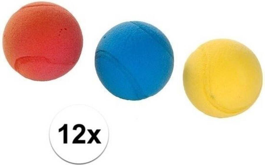 Merkloos 12x Zachte gekleurde tennisballen foamballen softballen Vang- en werpspel
