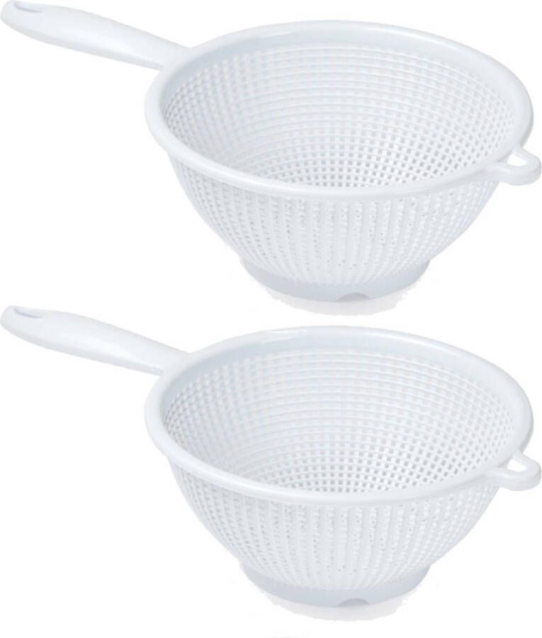 Merkloos Sans marque 2x Kunststof vergiet met handvat wit 24 cm Plastic vergieten keuken accessoires