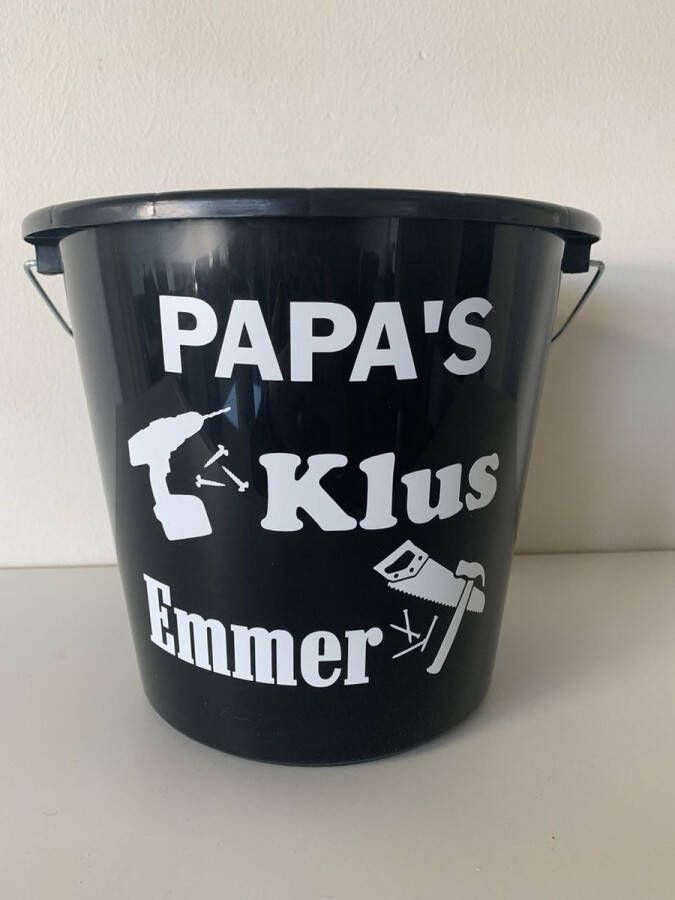 Emmer: Papa's klus emmer. Huishoudemmer zwart 5 liter Vaderdag verjaardag feestje