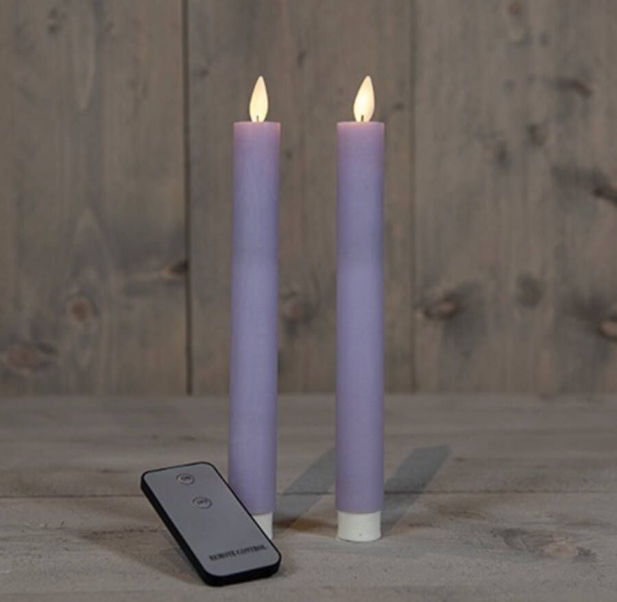 Merkloos Sans marque LED kaarsen met bewegende vlam 2x Lila Paars Lilac Purple Afstandsbediening Dinerkaars rustiek wax 23 cm LED kaars batterij