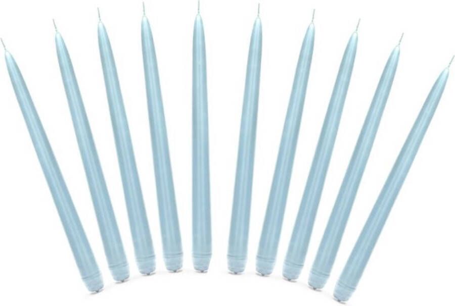 PartyDeco 10x stuks Dinerkaarsen lichtblauw 24 cm 5 Branduren Kandelaar kaarsen