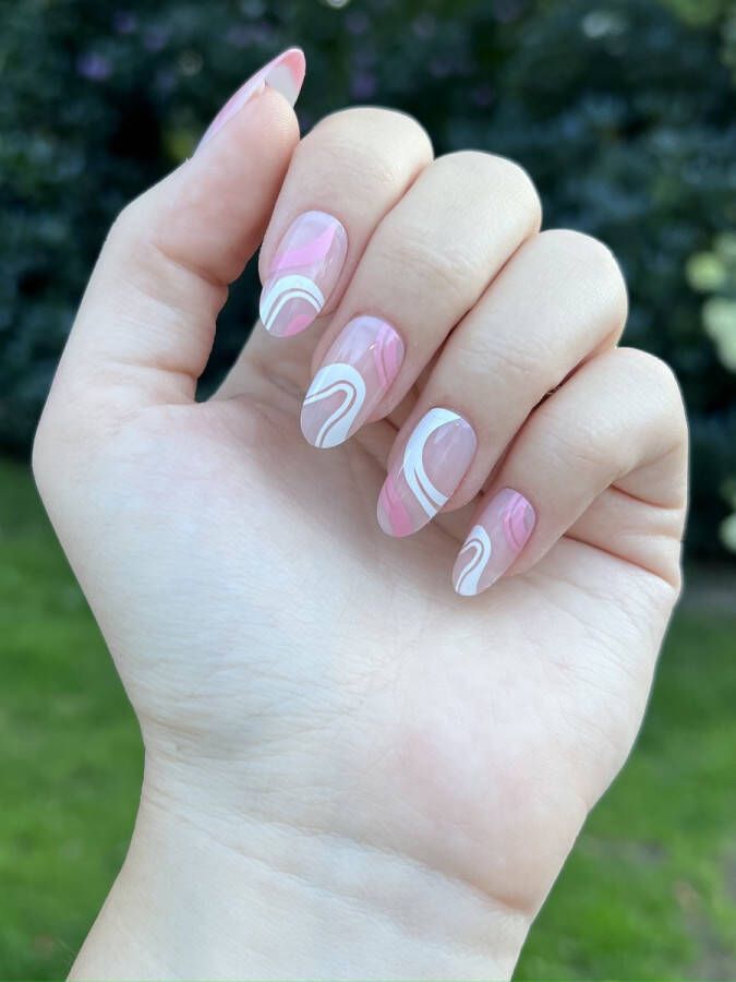 Merkloos Sans marque Roze witte lijn nagels plaktabs plaknagels kort nagellijm