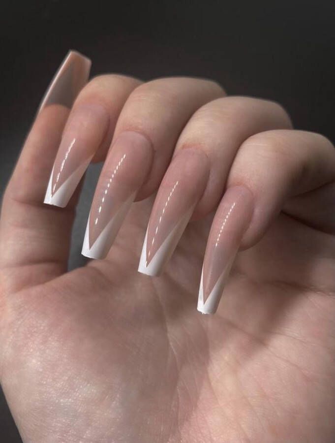 Merkloos Sans marque Witte french nagels 24 stuks plaknagel nagellijm lang