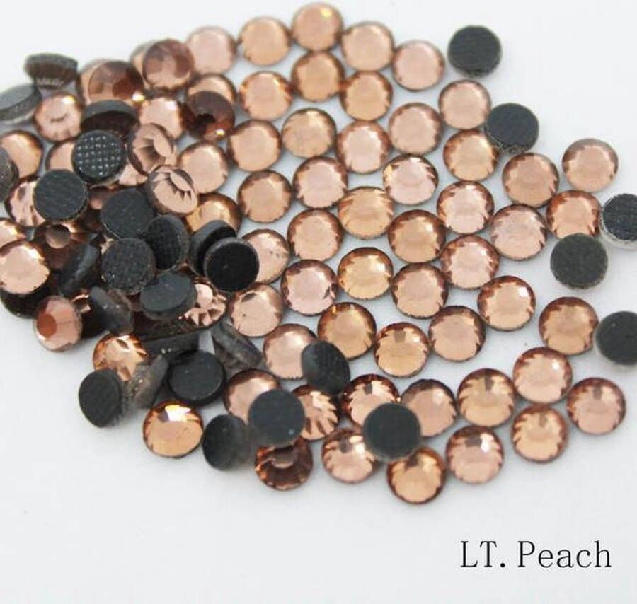 DMC Strass steentjes 5 A Hotfix Lt Peach SS20