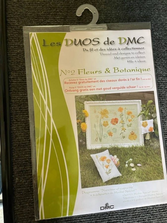 DMC Telpatroon van Nr 14561D met 4 gratis strengen