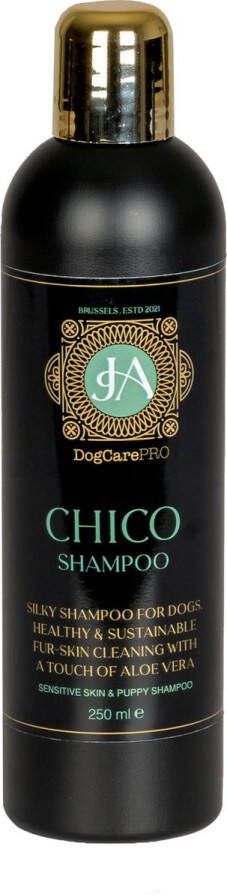 DogcarePRO Chico speciale shampoo voor puppies & honden met gevoelige huid VOORDEELSET 2 STUKS