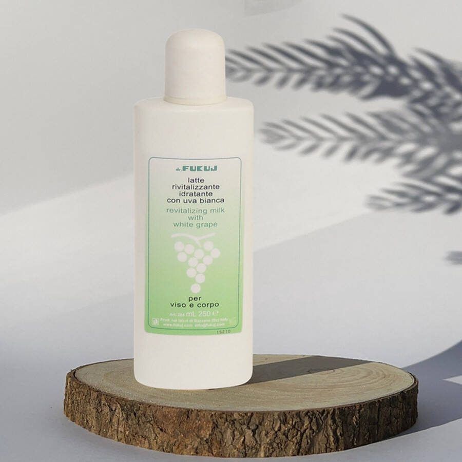 Dr. Fukuj Dr Fukuj professionele kalmerende en revitaliserende after sun melk verlengt kleur gevoelige huid 250ml