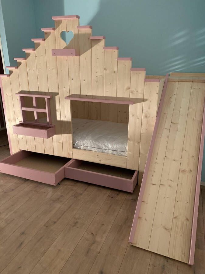 Droommeubel Concurrent Bedhuisje | Boomhut bed| Steigerhout | Vogelhuis bed |