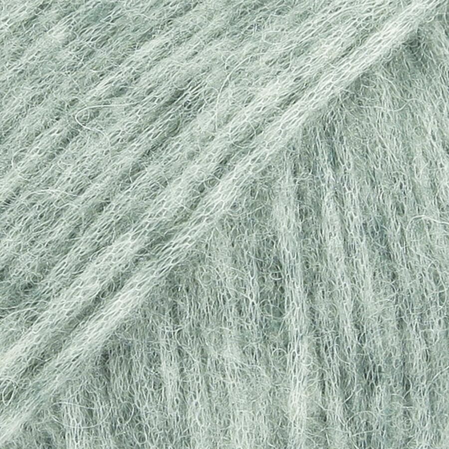 Drops Air Uni Colour 30 saliegroen Wol Garen