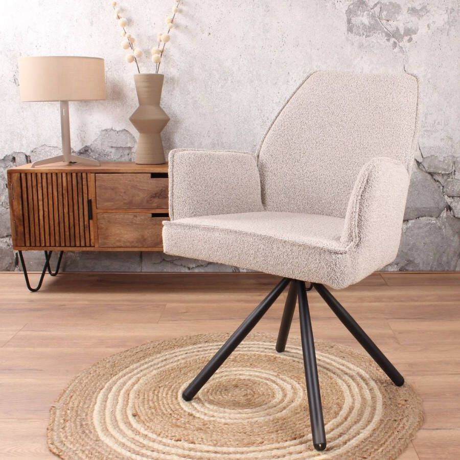 DS4U Lucio Armstoel Bouclé Beige Stijlvolle en Comfortabele Eetkamerstoel Sierlijk Ruitpatroon Stevige Zwarte Poten Geschikt voor Industrieel Modern Landelijk of Vintage Interieur