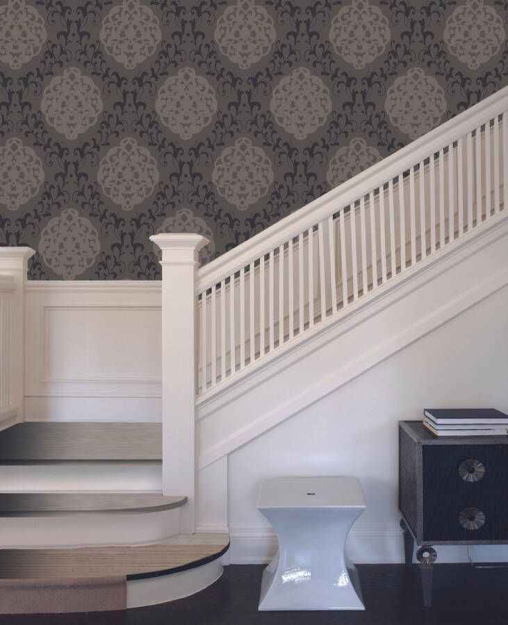 Dutch Wallcoverings Vliesbehang dessin flock Bruin