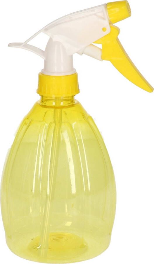 Merkloos Sans marque 1x Gele plantenspuiten 500 ml Tuinbenodigdheden Waterverstuiver Plantensproeiers plantenspuiten