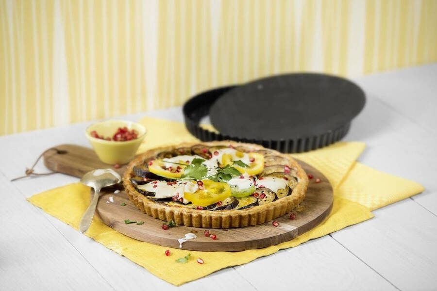 26 cm met platte en buisbodem 2 bodems ronde bakvorm lekvrij anti-aanbaklaag rood & Classic taartvorm met hefbodem 28 cm anti-aanbaklaag
