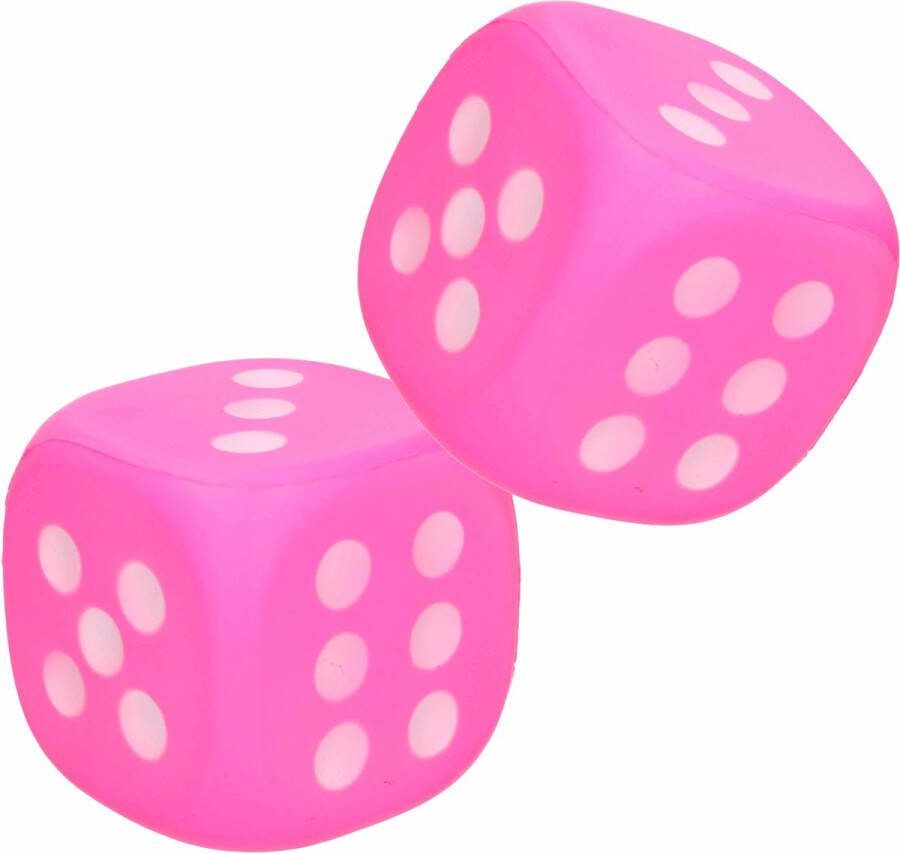 2x Grote foam dobbelsteen dobbelstenen roze 12 cm Dobbelspellen Spelletjes met dobbelstenen