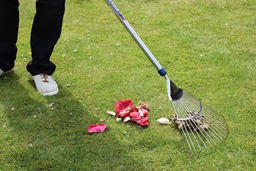 3155EL Select roestvrij Flexo gazonhark voor de beste tuinresultaten combisystem lawn rake