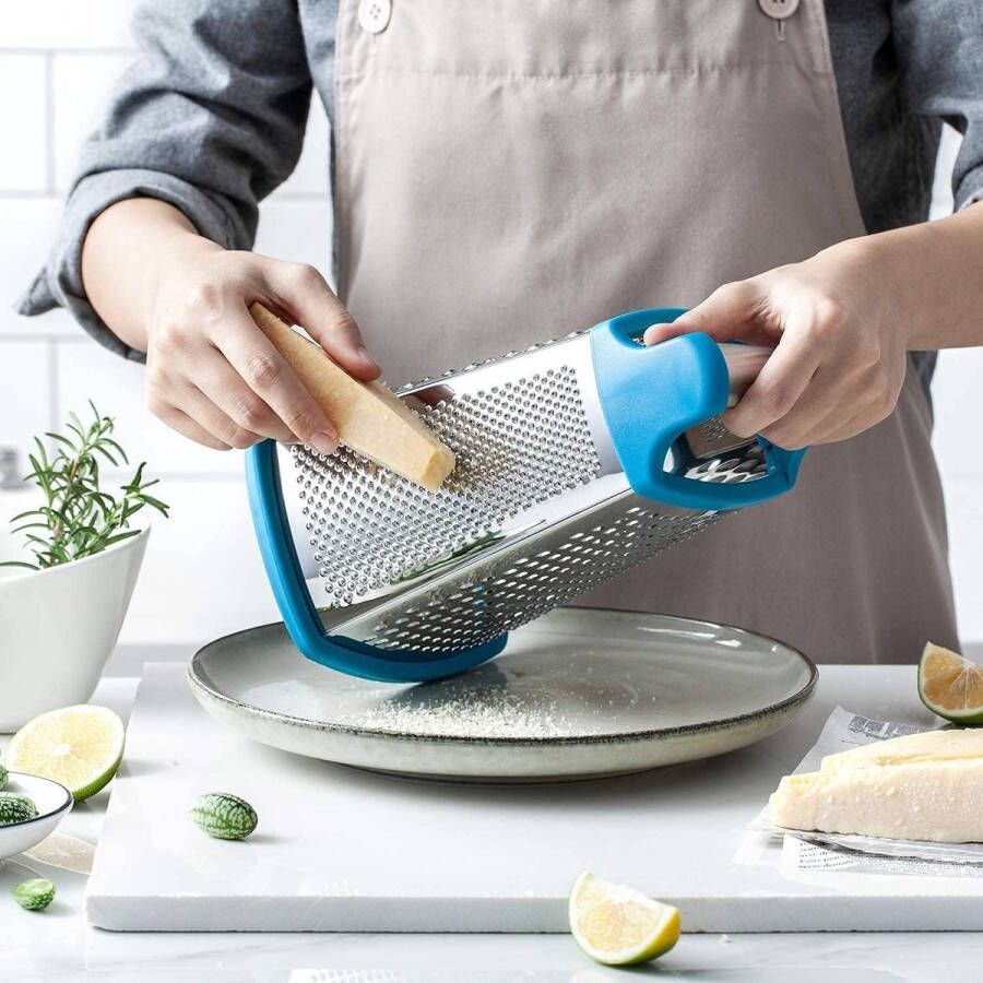 4-zijdige rasp van roestvrij staal voor grof en fijn raspen fruit groenten kaas vaatwasmachinebestendig lichtblauw. Raspen