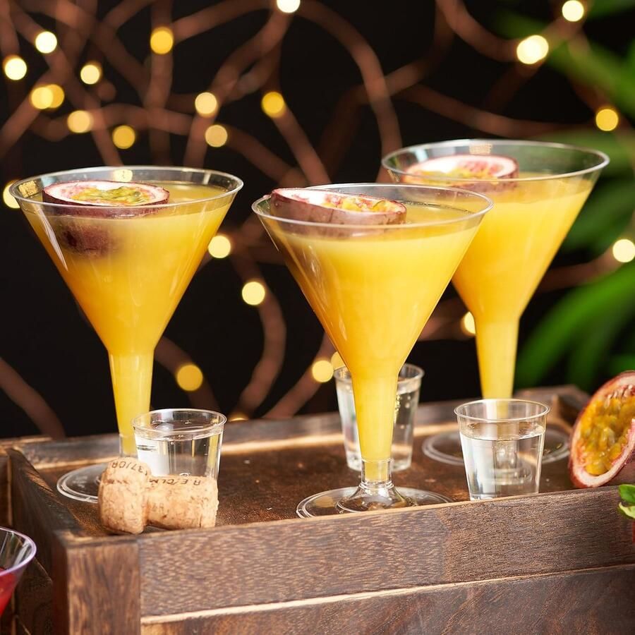 48 Hard Plastic Martiniglazen Cocktailglazen voor Verjaardagen Bruiloften Barbecue Kerst en Feesten Herbruikbare en Elegante Plastic Glazen voor Cocktails Desserts