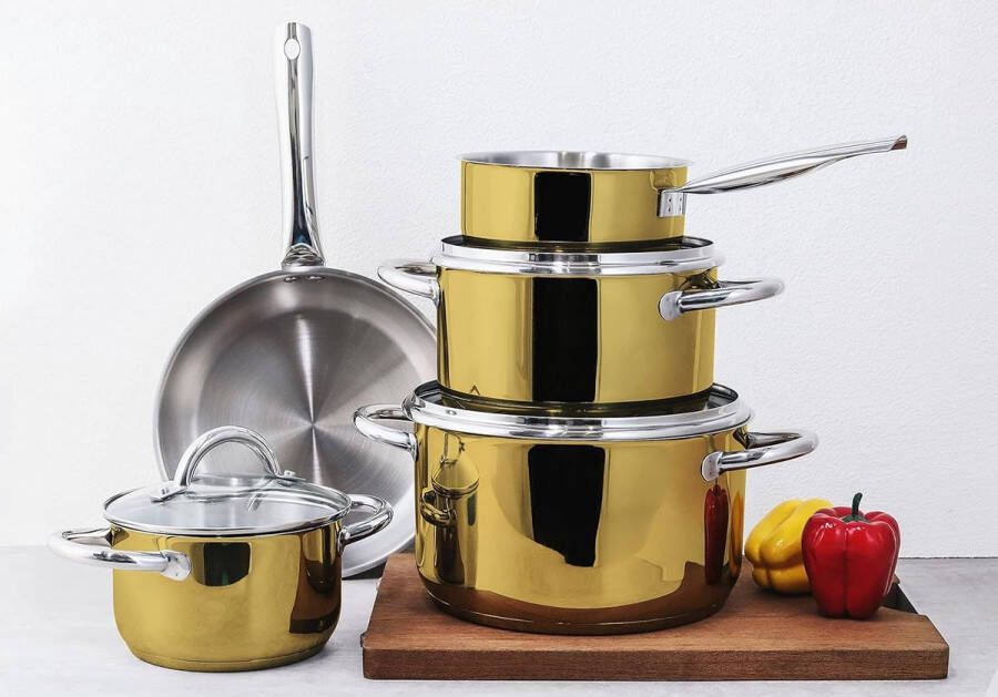 8-delige pannenset van hoogwaardig roestvrij staal met glazen deksel 3 potten en pannen voor alle warmtebronnen in Gold Edition