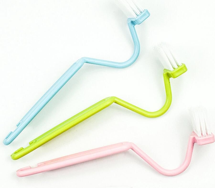 8 inch V-type gebogen plastic toiletborstel voor toilethoekreiniging (blauw groen roze 3-pack)