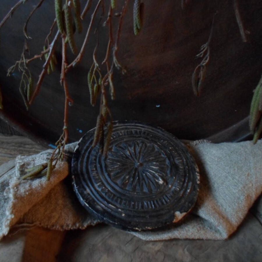 Authentieke mandala kaarsenhouder onderzetter van speksteen 16 cm