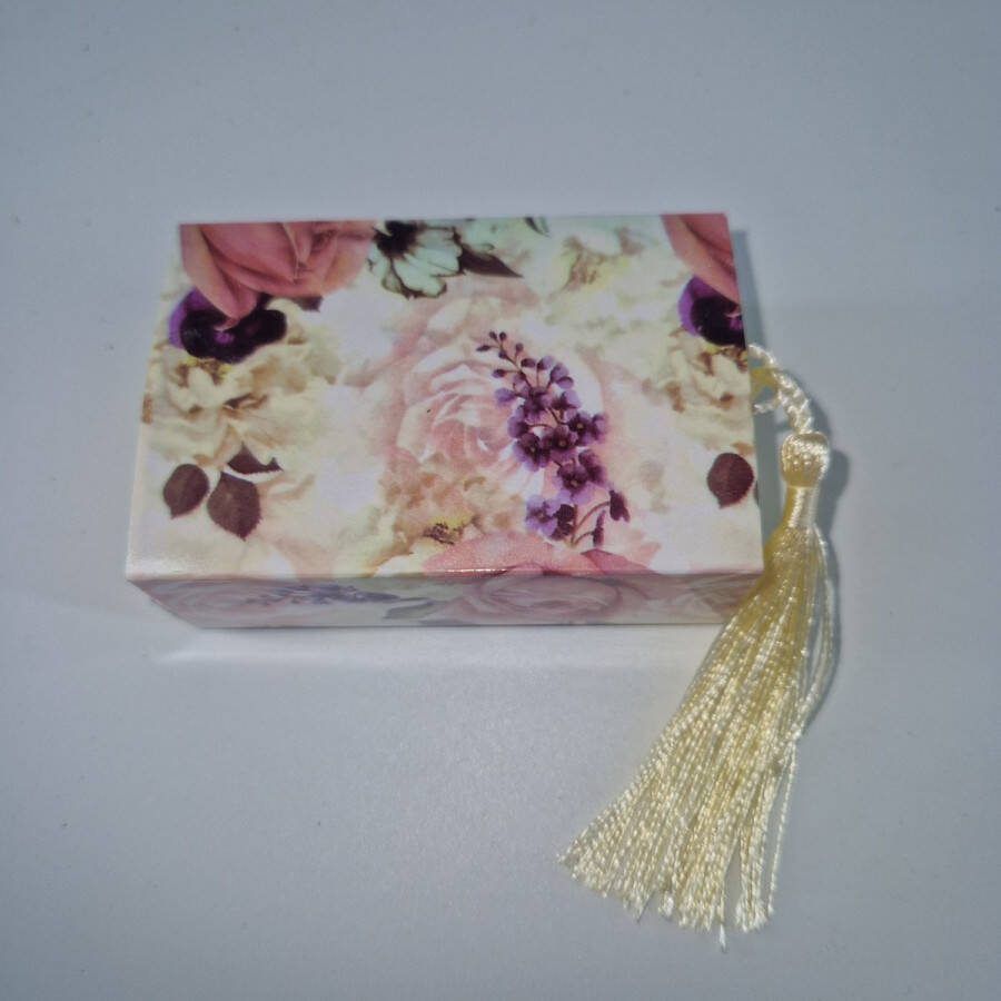 Badballen Bruisbal mini Bath bombs voor een ultiem verwenmomentje Bruisballen zorgen voor een explosie van geur in je badkamer Lekker ontspannende Bruisballen Bath Bombs Badbom Bruisbal Dierproefvrij Luxe Cadeauverpakking giftset