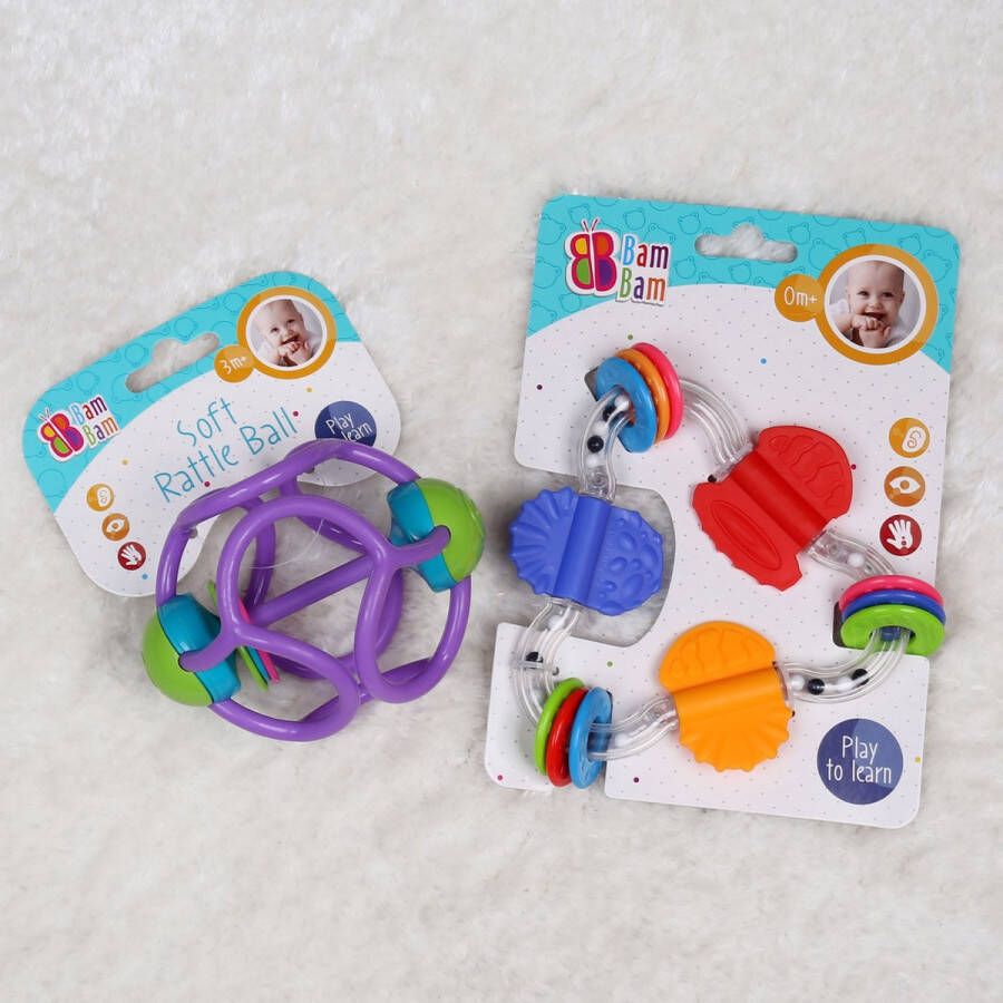 Bam Babyspeelgoed rammelaar set: Triangel rammelaar + rubberen bal
