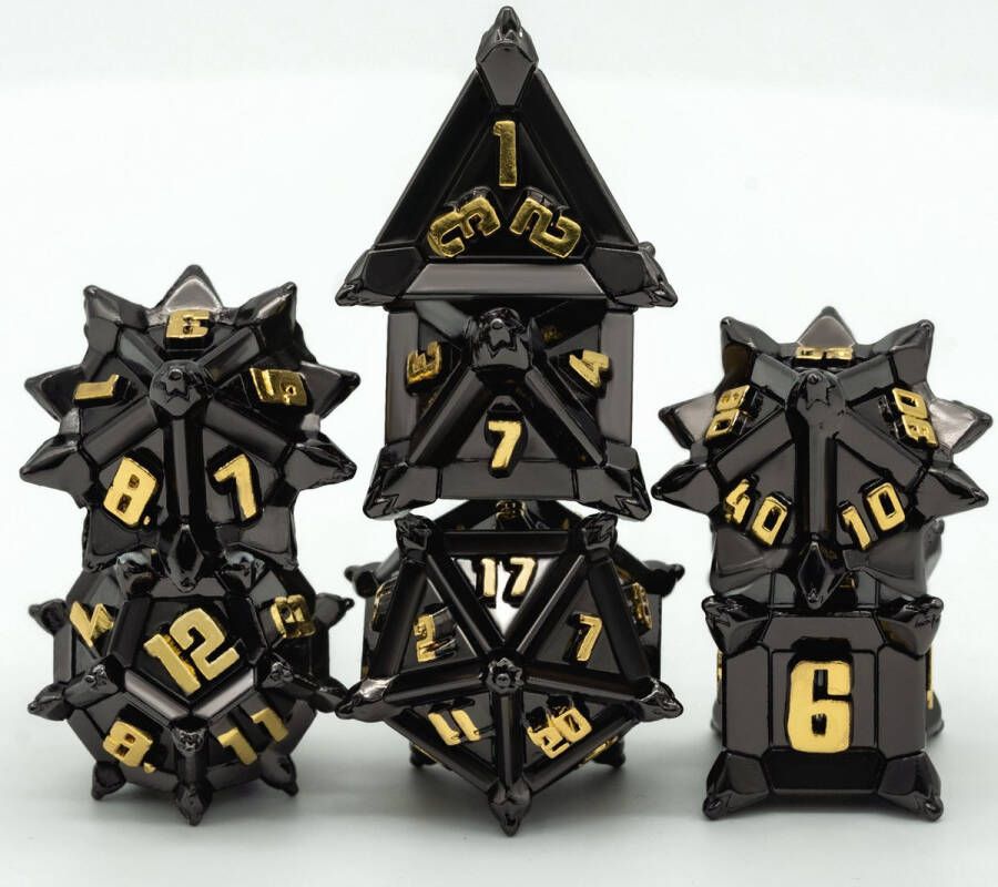 Genvi Games Genvi Metal dice Zwart met gouden letters (Pinwheel)