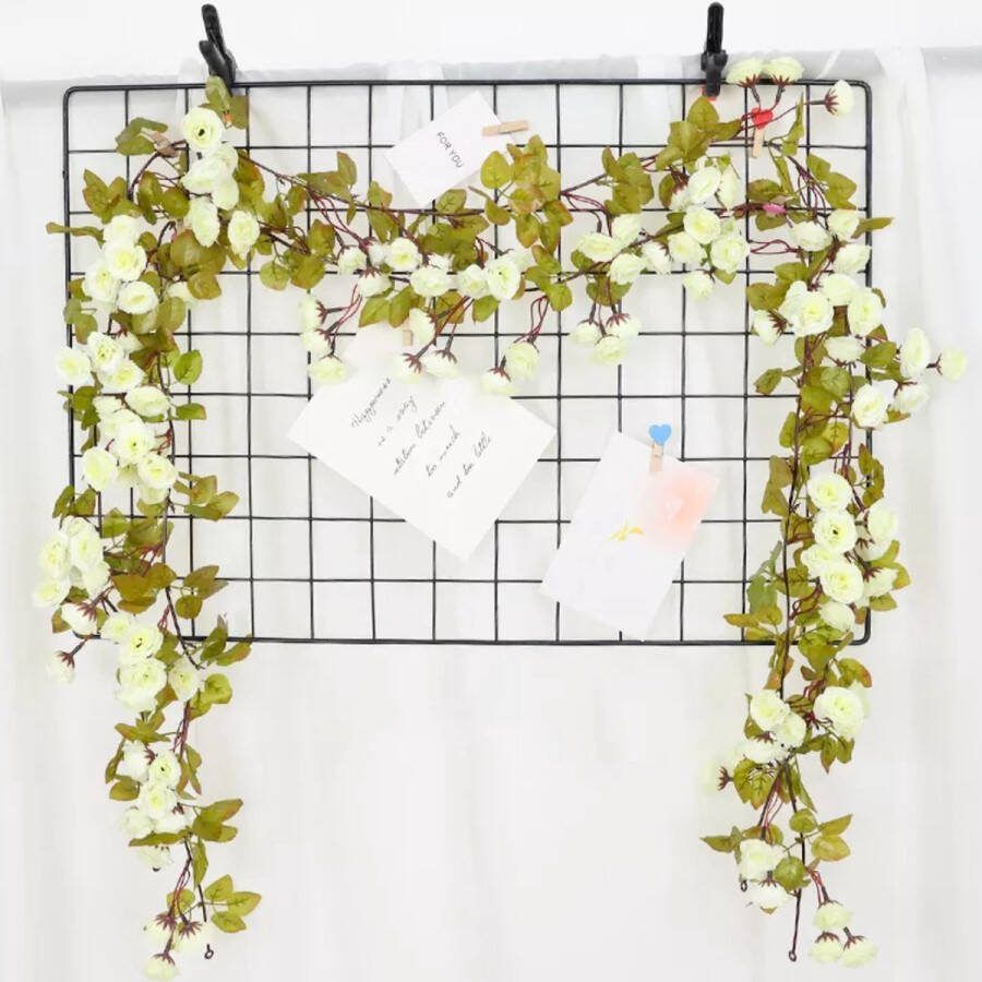 Bloemenslinger Fiets en Interieur 69 Mini Rozen Wit Lichtgroene Blaadjes Stijlvolle Bloemenstreng voor Fietsmand of Stuur 180 CM Bloemen Plastic Kunstbloemen Fiets Slinger