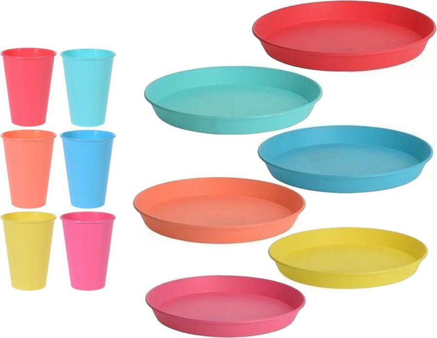Merkloos Borden en beker servies set 12-delig onbreekbaar kunststof kleurenmix Bordjes