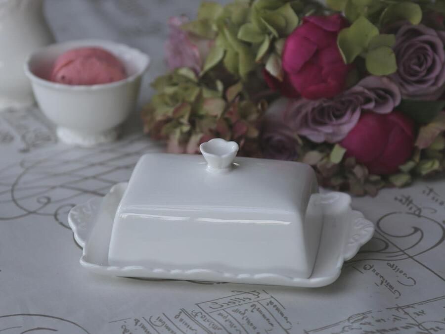 Botervloot PROVENCE van Chic Antique Porselein Nostalgie Wit 13x20 cm butter dish with lid