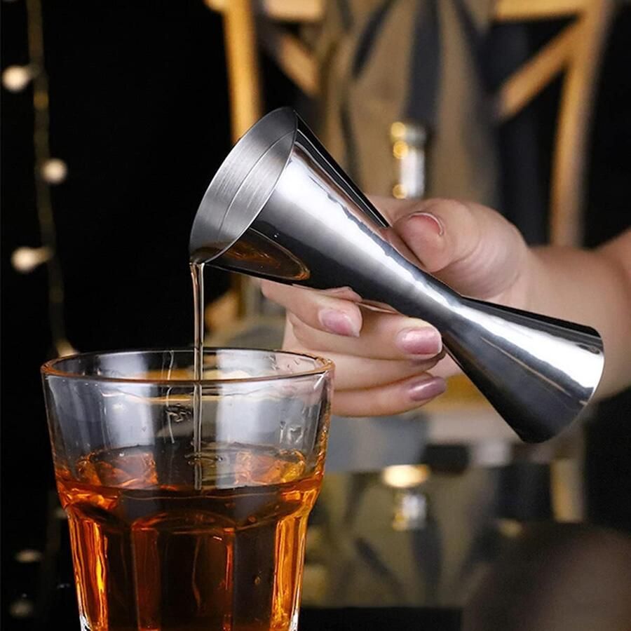 Cocktail maatbeker van roestvrij staal professionele bartender cocktail jigger met schaalverdeling aan de binnenzijde 30 ml 60 ml voor het meten van ingrediënten voor cocktails
