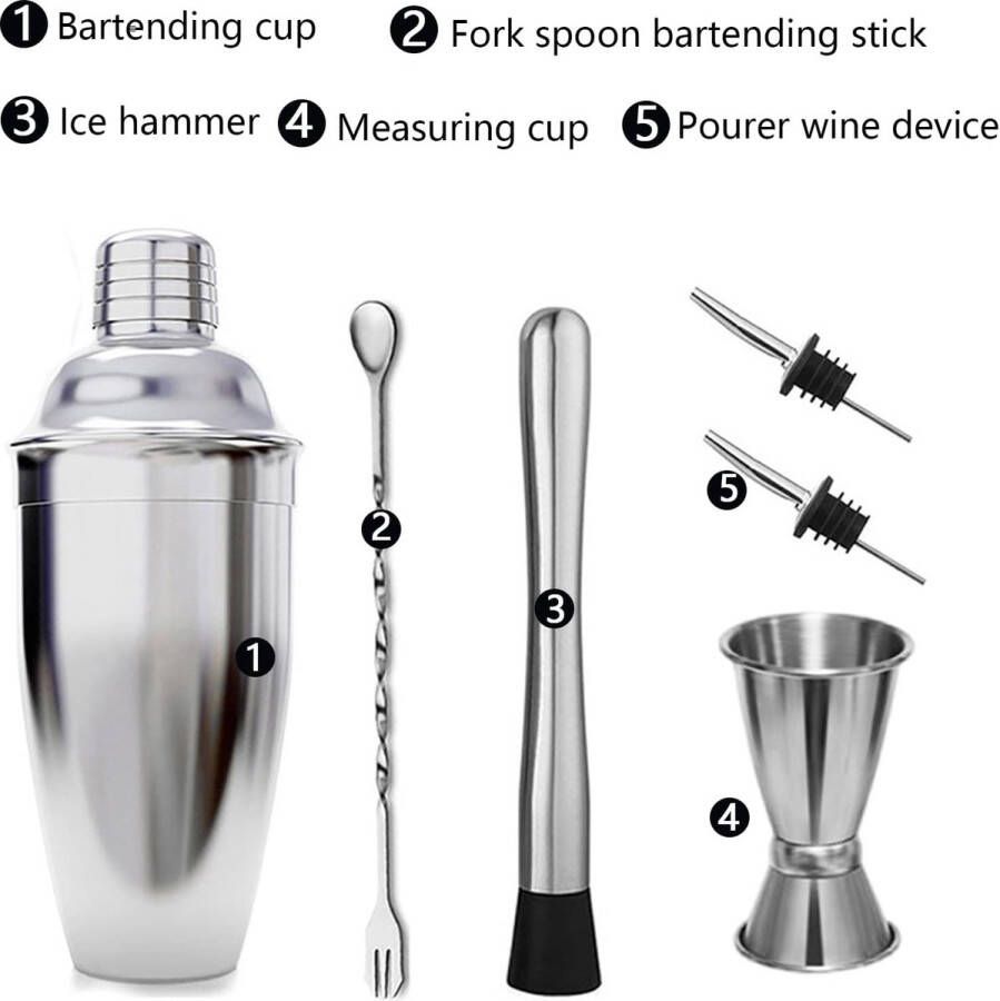 Cocktail shaker 750 ml + spout 15 ml + 2 alcohol spout + bar spoon + tailbone. Practical cocktail mixer