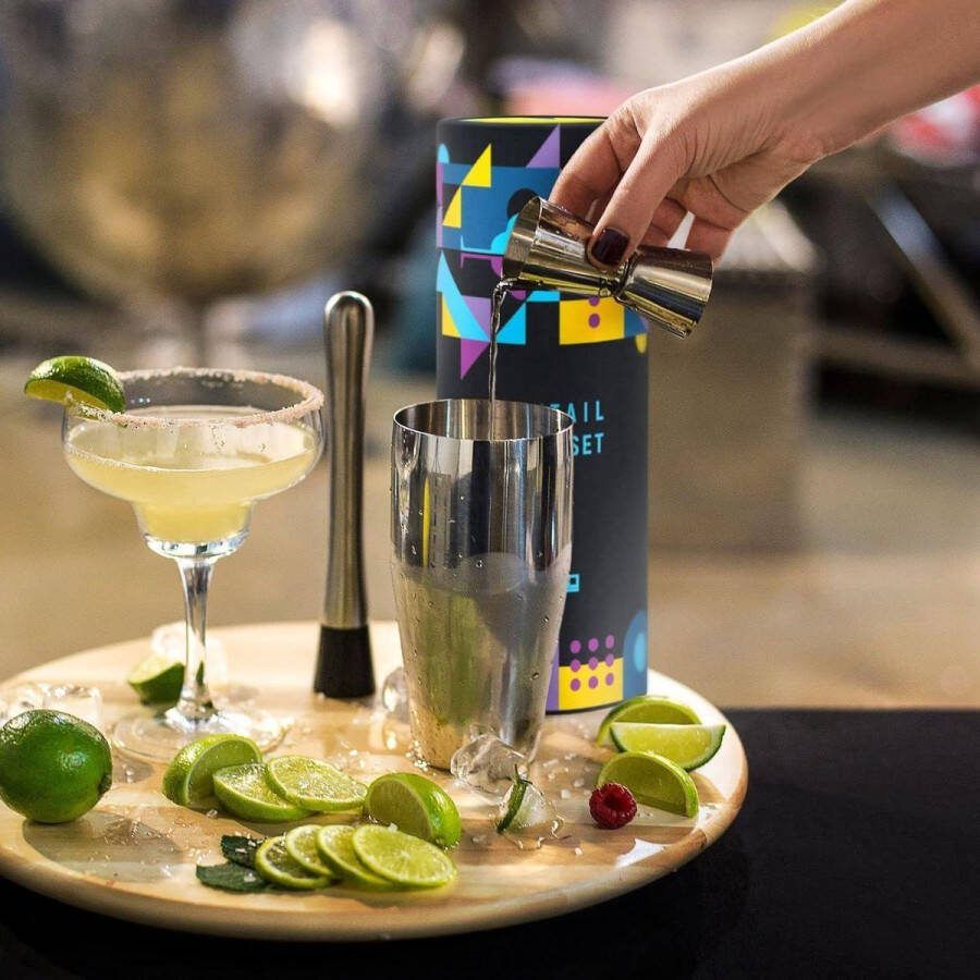 Cocktailset voor Mannen en Vrouwen Personaliseerbare Cocktail Shaker Set met Maatbeker Lepel Stamper Zeef IJstang Rietjes Geschenkdoos