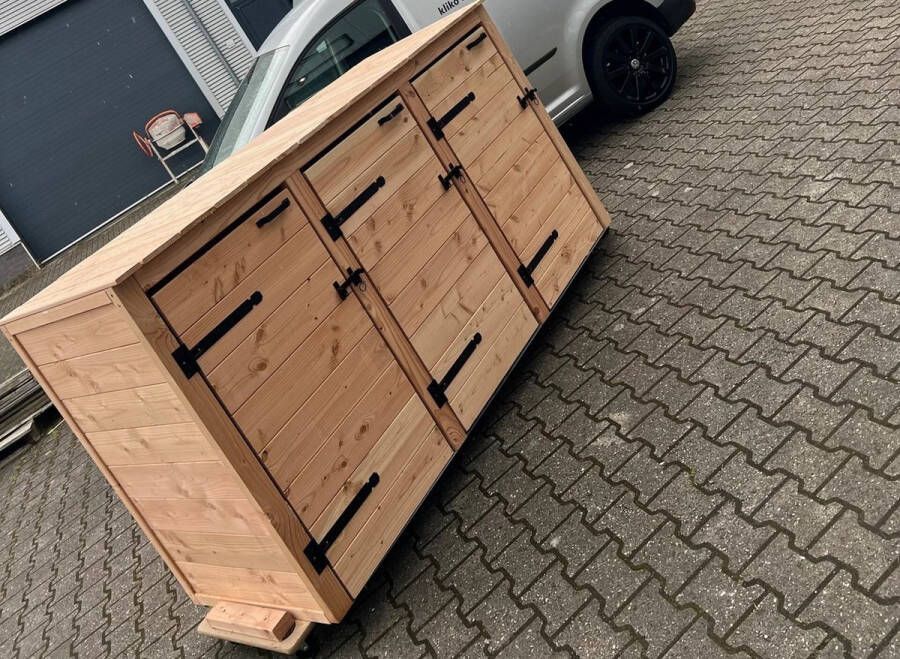 Containerombouw kliko ombouw douglas blank DICHTE ACHTERKANT LET OP GEEN BOUWPAKKET WORDT KANT EN KLAAR GELEVERD Dus geen gedoe van zelf in elkaar zetten Kliko Ombouw voor 3 containers Containerberging Containerkast Container berging