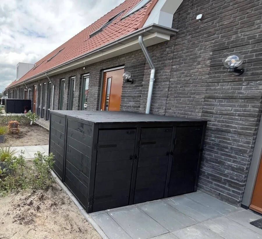 Containerombouw kliko ombouw douglas geheel zwart 3 LET OP GEEN BOUWPAKKET WORDT KANT EN KLAAR GELEVERD Dus geen gedoe van zelf in elkaar zetten Kliko Ombouw voor 3 containers Containerberging Containerkast voor 3 Container berging