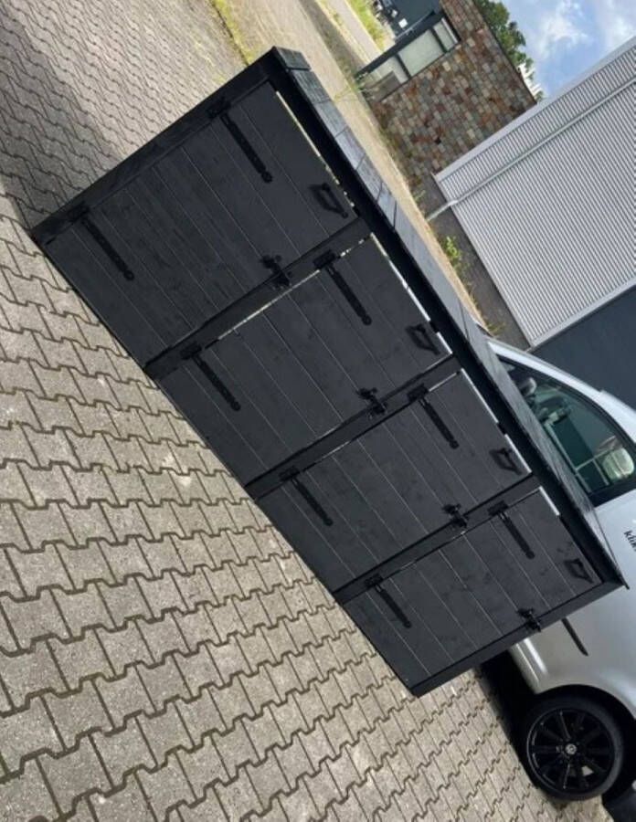 Containerombouw kliko ombouw douglas zwart 4 LET OP GEEN BOUWPAKKET WORDT KANT EN KLAAR GELEVERD Dus geen gedoe van zelf in elkaar zetten Kliko Ombouw voor 4 containers Containerberging Containerkast Container berging