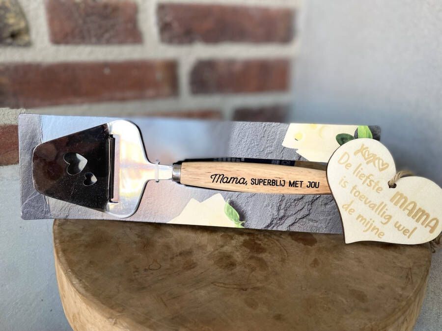 Merkloos Sans marque Kaasschaaf met de tekst mama superblij met jou inclusief houten hartje mama moederdag cadeau -moederdag mama