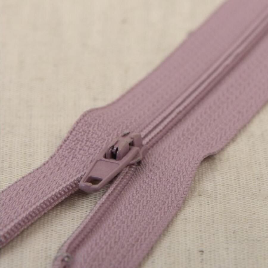 Fijne rits polyester blush roze 50cm niet-deelbaar stevige rits
