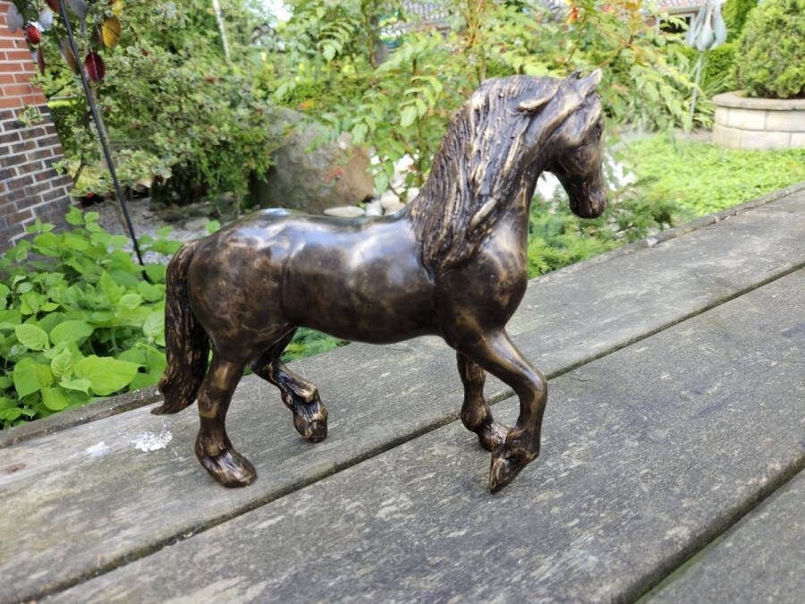 FRIES PAARD BRONZEN BEELD TUINBEELD BRONS