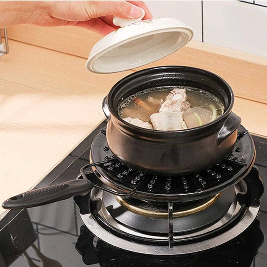Geëmailleerde warmhoudplaat met lushandvat zwart ronde gegroefde warmteverspreider gietijzeren onderzetter moka pot kleine pannen pot staan warmtebeschermer