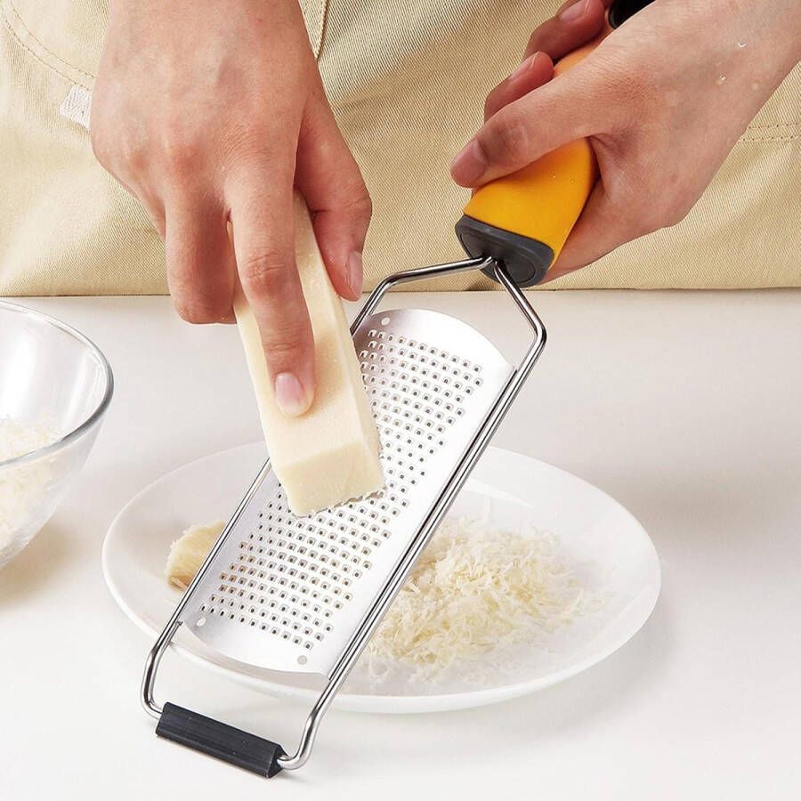 Gele WangYi zester grater voor citrusvruchten met ergonomisch handvat keukenrasp