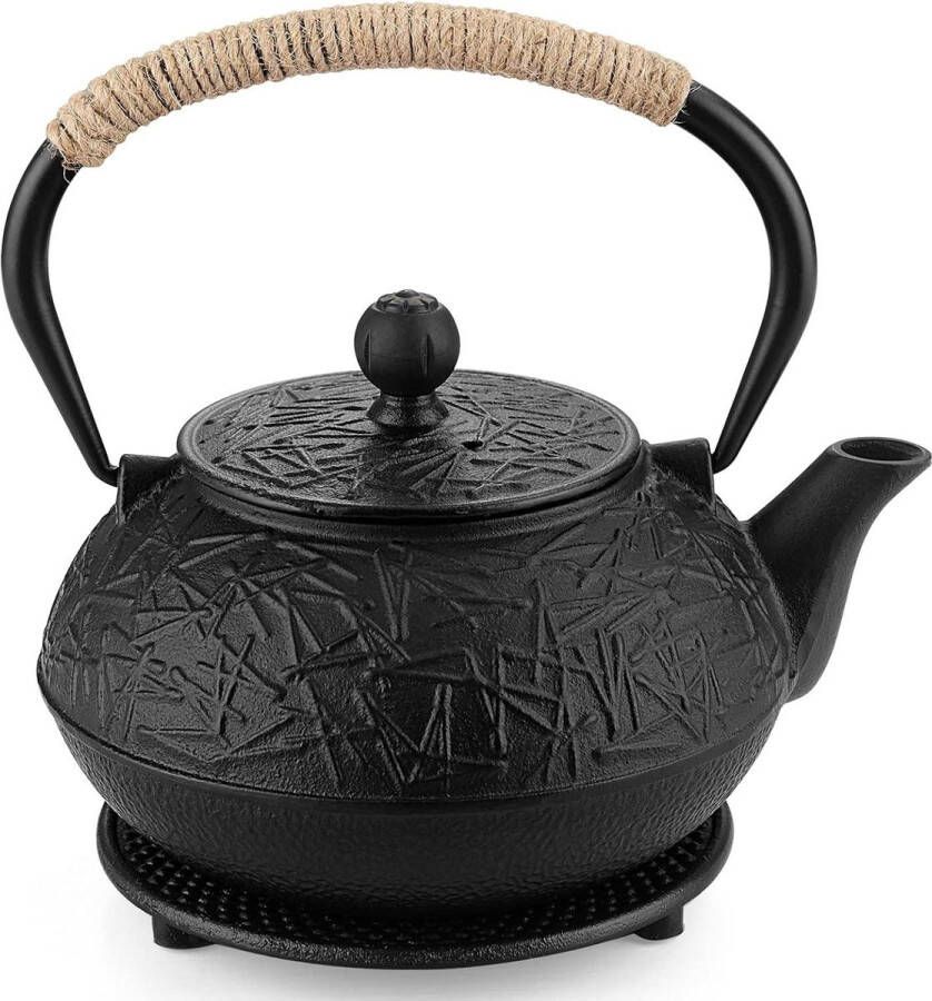 Gietijzeren Theepot Japanse Stijl met Afneembare Zeef en Onderzetter Zwart (Dennennaalden) 0.9 Liter