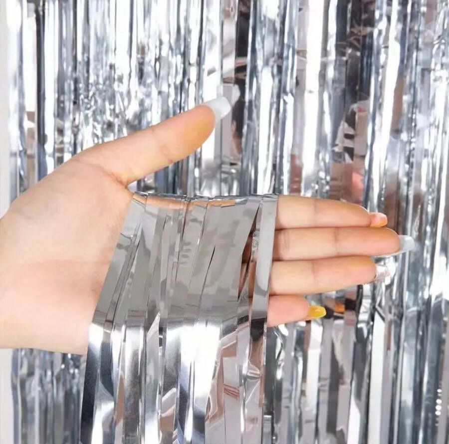Glitter gordijn zilver 200cm x 100cm slingers feest silver
