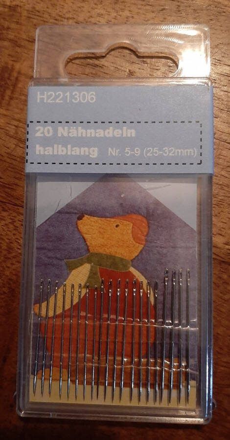 H221306 20 naainaalden halflang 5 9 (25-32mm) in transparant doosje naalden borduurnaalden handnaalden 20x naald